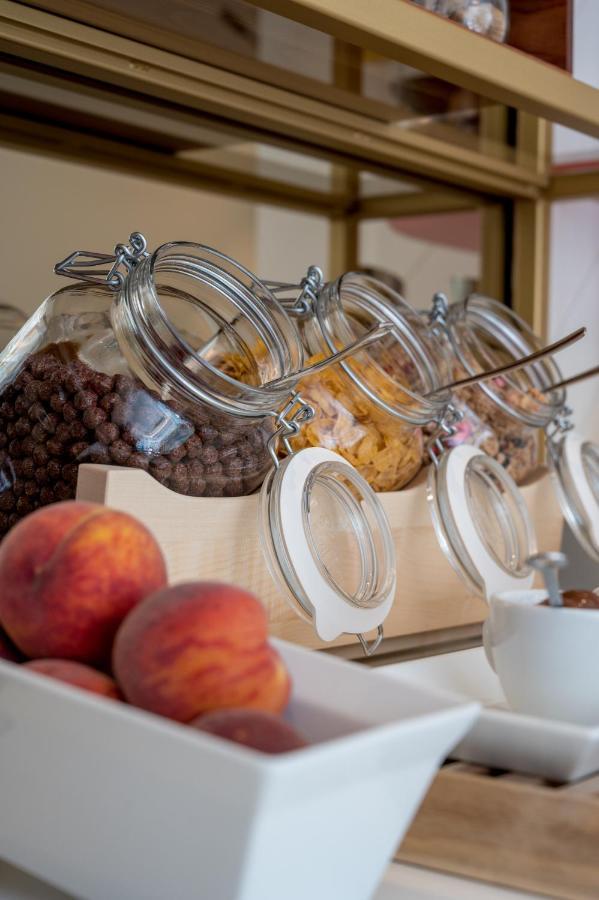 Buldero Boutique Hotel Budva Luaran gambar